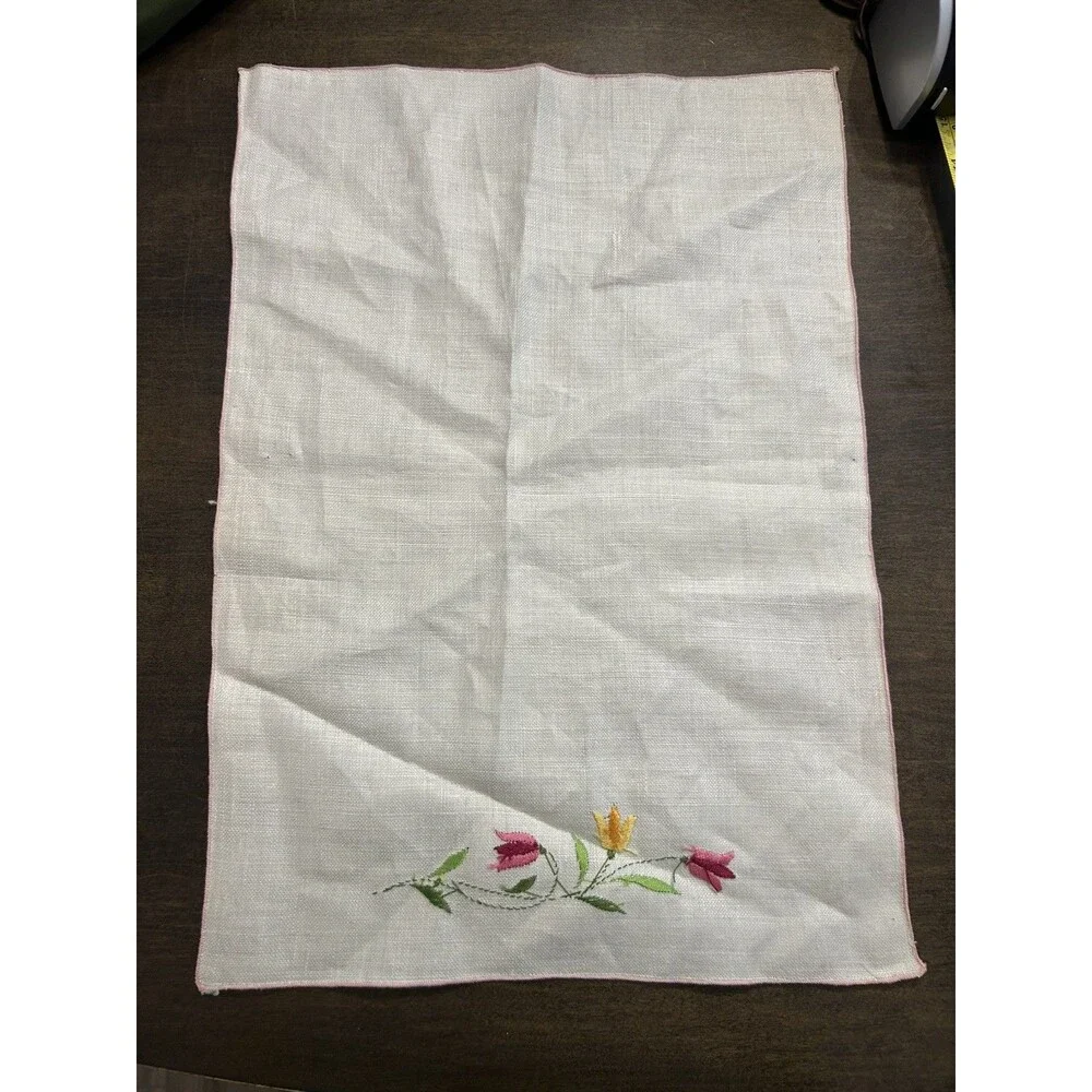 Pair Of Linen Napkins Floral Vine Design Embroidered Pink Edge Cottagecore
